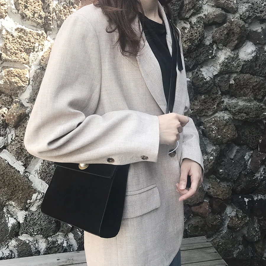 Женская простая сумка через плечо в стиле Харадзюку осенняя черная Замшевая