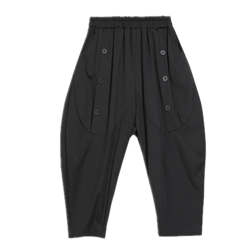 Женские свободные брюки асимметричного кроя повседневные на пуговицах с
