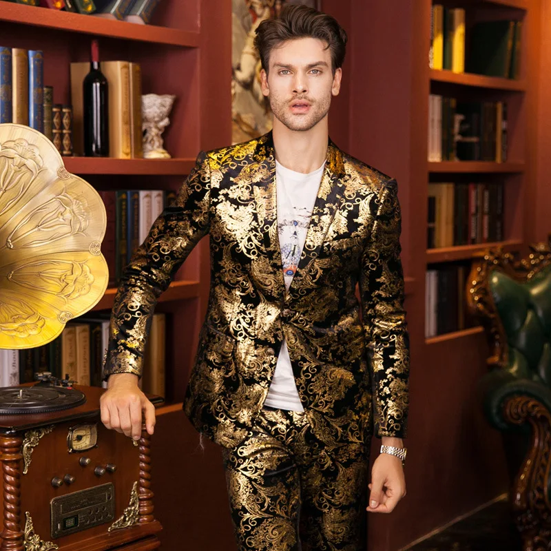 

New style Spring and Autumn Male Quality Fashion Velvet Gold Slim suit Mens personality Blazer coat singer dancewear plus size