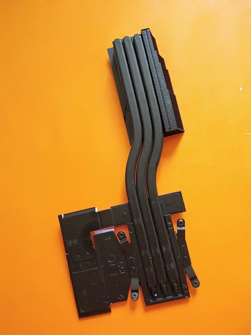 

NEW for DELL Alienware 17 R5 GPU Heatsink YP26V 0YP26V AT0UJ0090F0 N3P1N