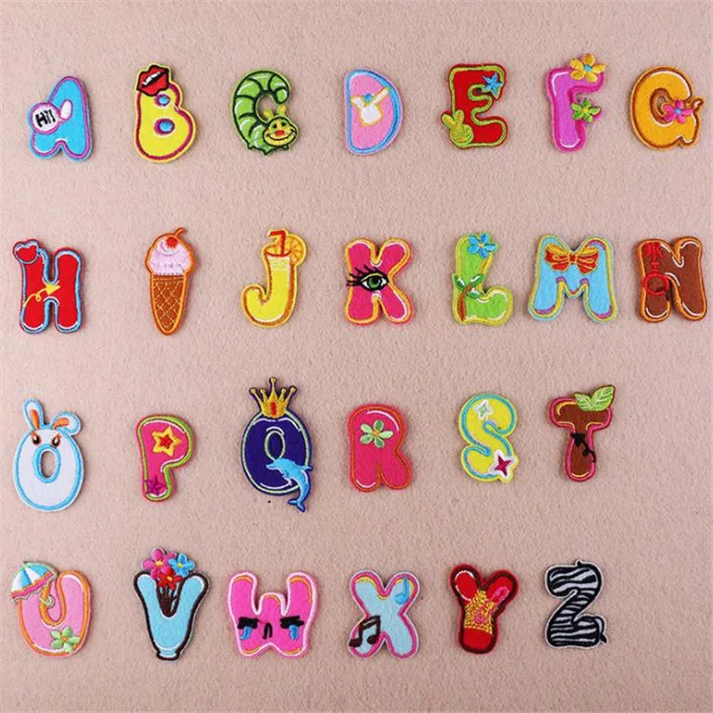 Футболка с вышитыми рисунками нашивками аппликацией чужих вещей железными для