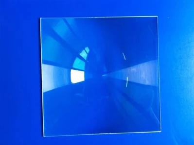 

TRCO-110 Fresnel Condensing lens, Pmma materials, Size: 110X90mm, Thickness: 2mm ,Focal length: 90mm, Focus multiples: 700