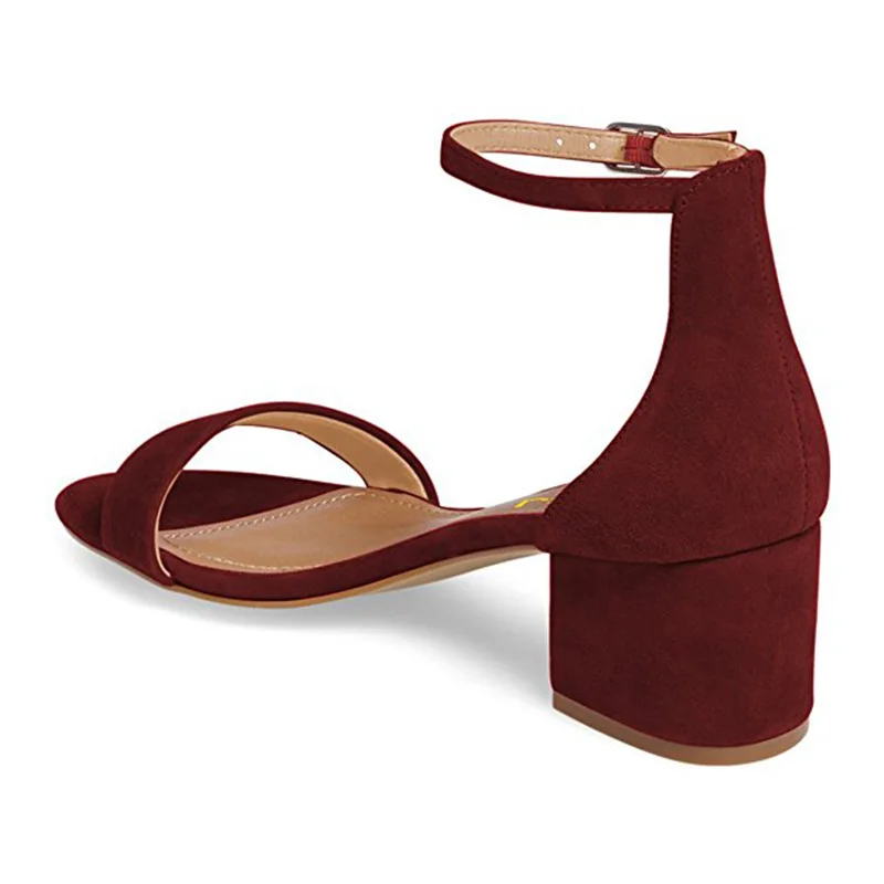 Босоножки женские на низком квадратном каблуке повседневные сандалии с ремешком