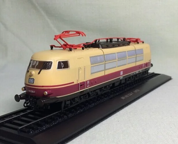 1: 87 HO Масштаб BR 103 226-7(1973) модель поезда трамвая статическая модель