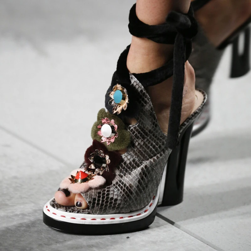 

Dilalula Luxury Brand Design Fashion Show Women Sandals Summer Large Size 34-43 Genuine Leather Women Shose Woman High Heels