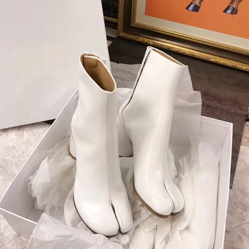 white leather Luchfive/светоотражающие женские ботинки из лакированной кожи с блестящим лазерным носком; модные водонепроницаемые ботильоны на высоком толстом каблуке - Цвет: white leather