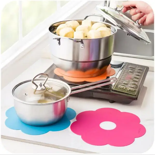 

Tableware mats High temperature resistant silicone heating pad for induction cooker insulation pot mat Coaster Holder Placemat