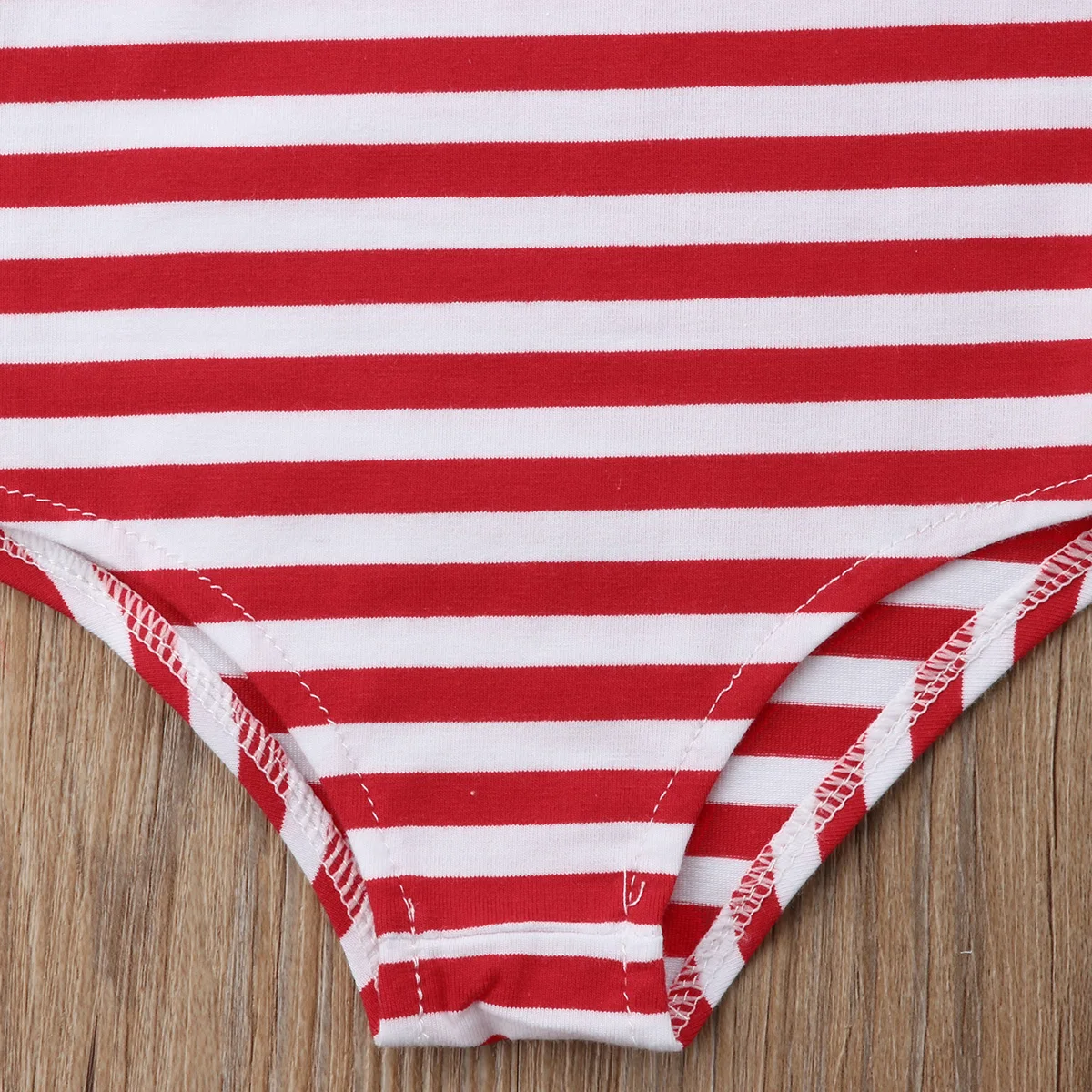 Боди с рукавами-крылышками для новорожденных девочек боди в красную полоску