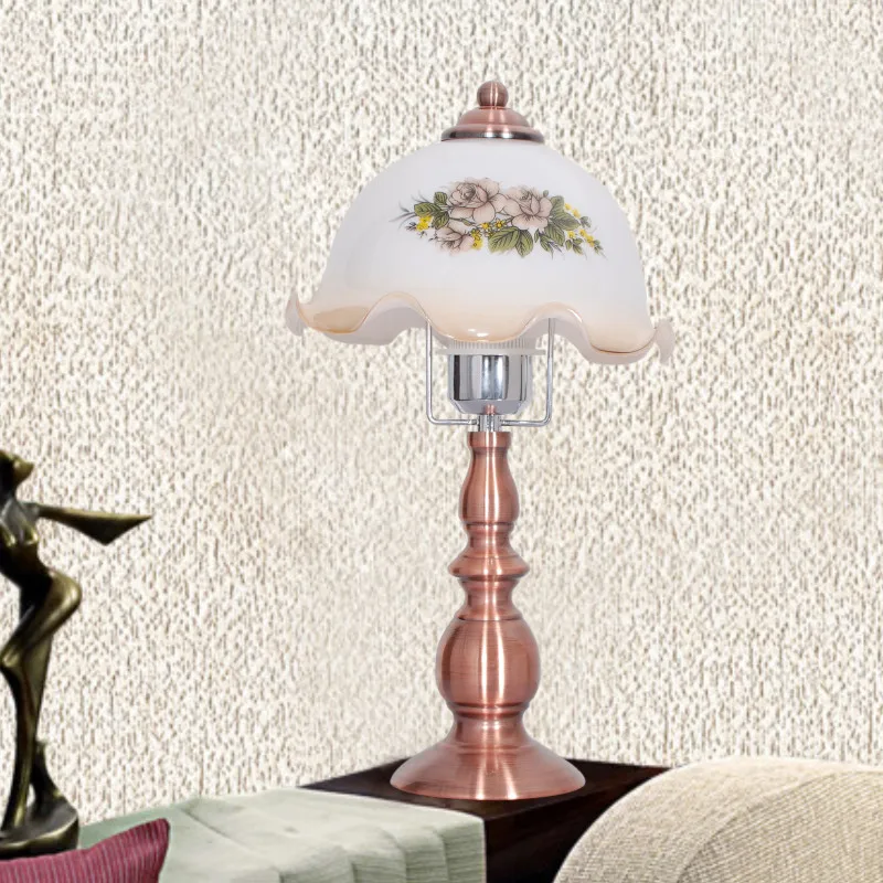 Настольная лампа в британском стиле ретро стеклянный навес с цветами для