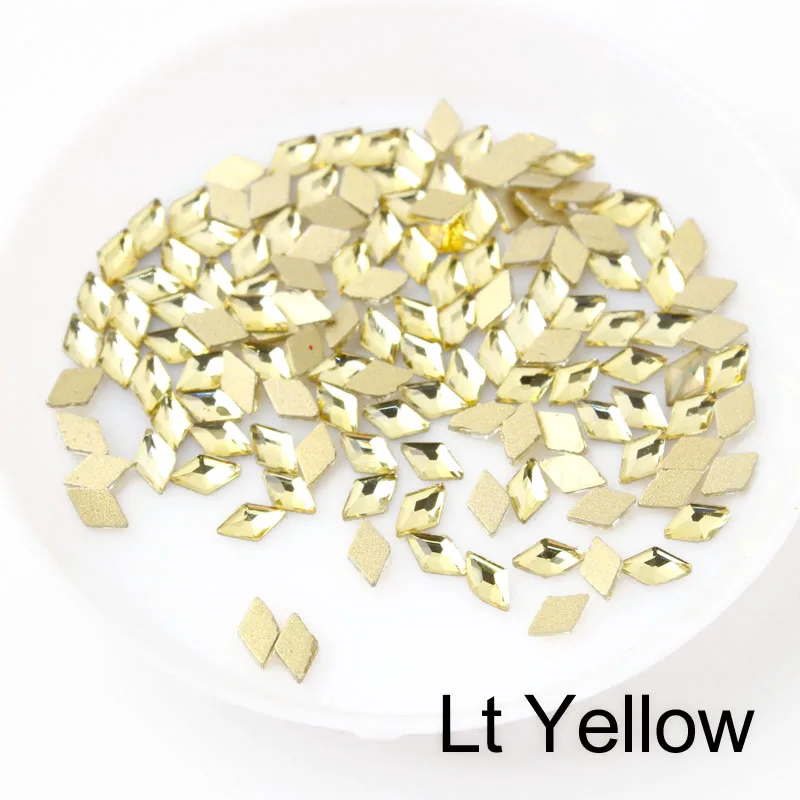 Lt yellow 30/100 шт ромбовидные Стразы для ногтей, кристаллы, стеклянные камни для дизайна ногтей, декоративные подвески, драгоценные камни, ювелирные изделия, аксессуары - Цвет: Lt yellow