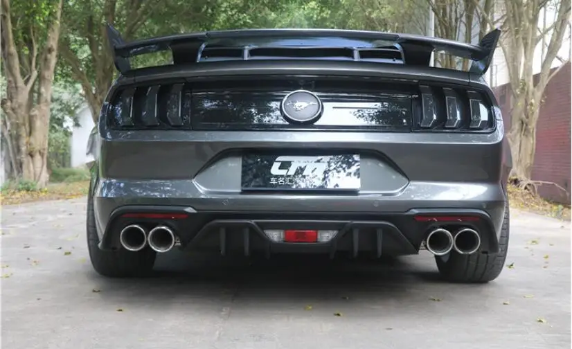 Черная Праймер искусственная кожа 4 выхода Автомобильный задний бампер спойлер