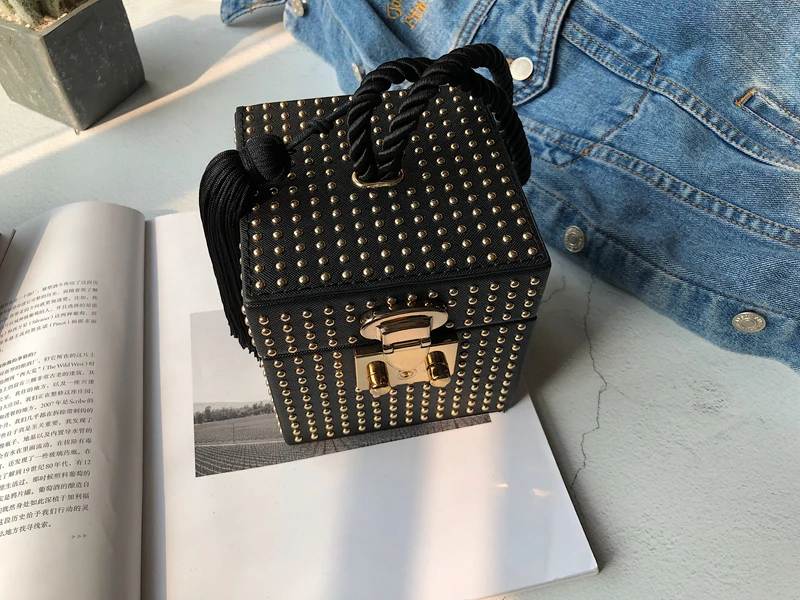 Женская сумка клатч из ПУ кожи с кисточкой|Сумки ручками| |