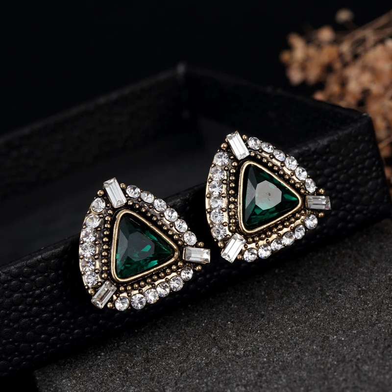 2017 Треугольник Стад Серьги Новые Моды Для Женщин Свадебные Чешские