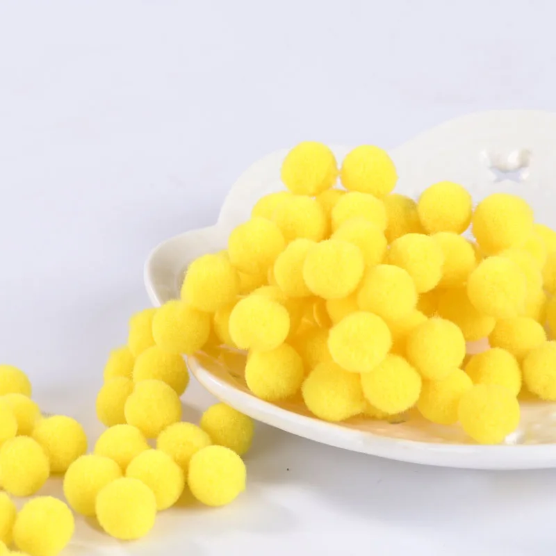 Issequins помпон 10 мм 15 мм Мягкие помпоны пушистые плюшевые поделки DIY помпоны шар меховой шар домашний декор швейные принадлежности - Цвет: 05 Yellow