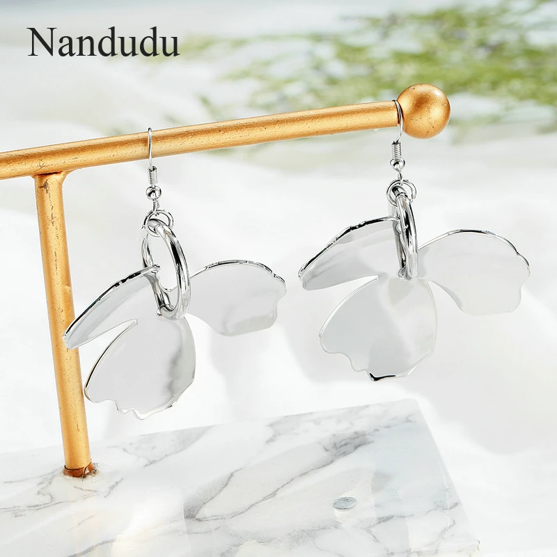 Nandudu большой золотой и серебряный цветок серьги для Для женщин мода