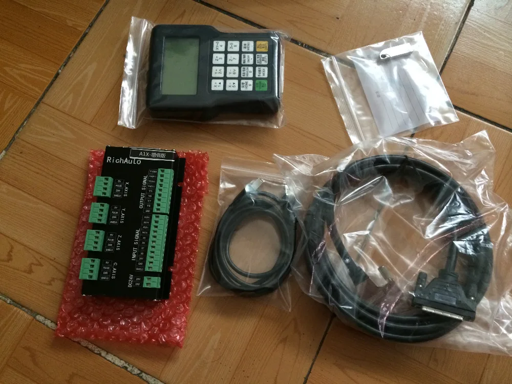 Четырехосевая система управления движением RICHAUTO DSP A18/карта фрезерным станком с