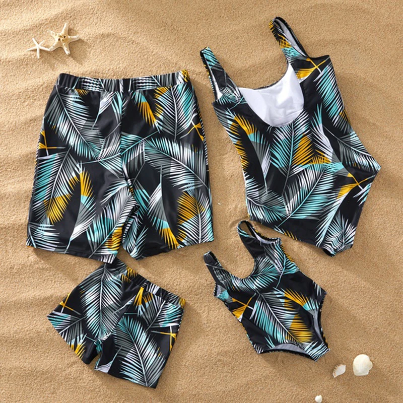 Family Matching Swimsuit 2019 Mother Daughter Swimwear Mommy And Me Clothes Floral Mom Father Son Bathing Suit | Мать и ребенок