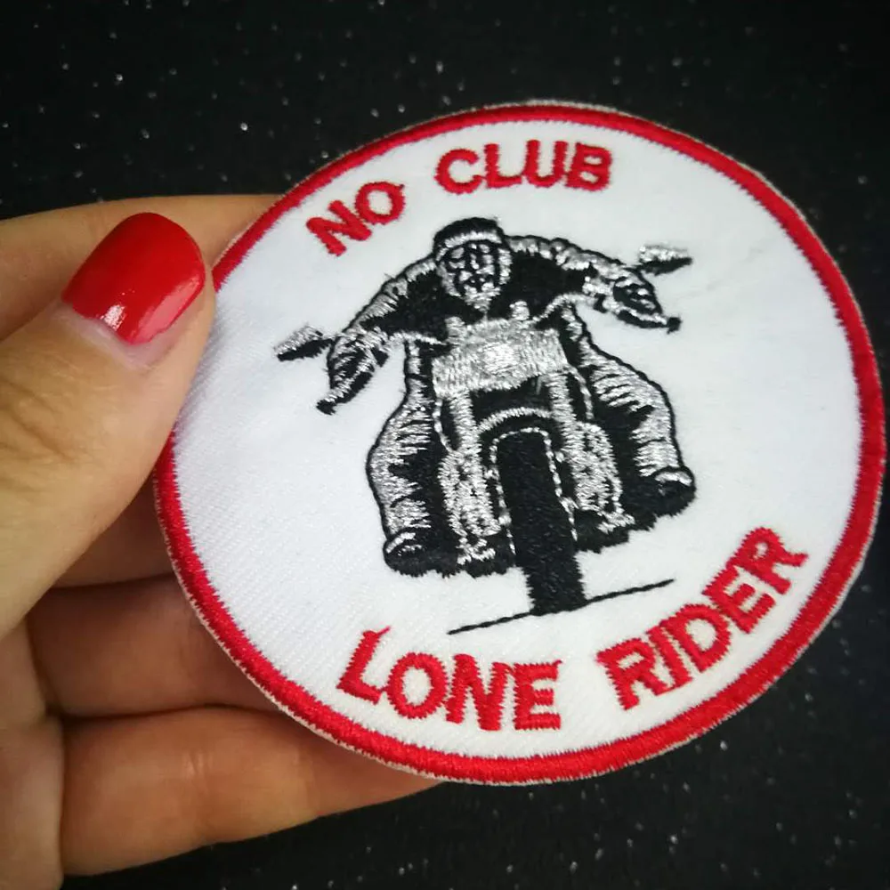 NO CLUB LONE RIDER вышивка Байкерская нашивка металлическая серебряная нить Синий и Красный Железный на наклейках одежда аксессуары значки