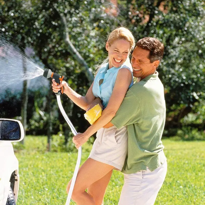 Сопло для шланга для садового опрыскивания без утечек высокого давления с 8 режимами для полива растений и мытья автомобилей.