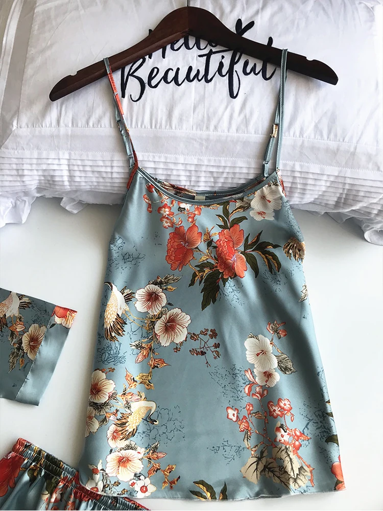 Комплект летней шелковой атласной пижамы для женщин сексуальное женское белье