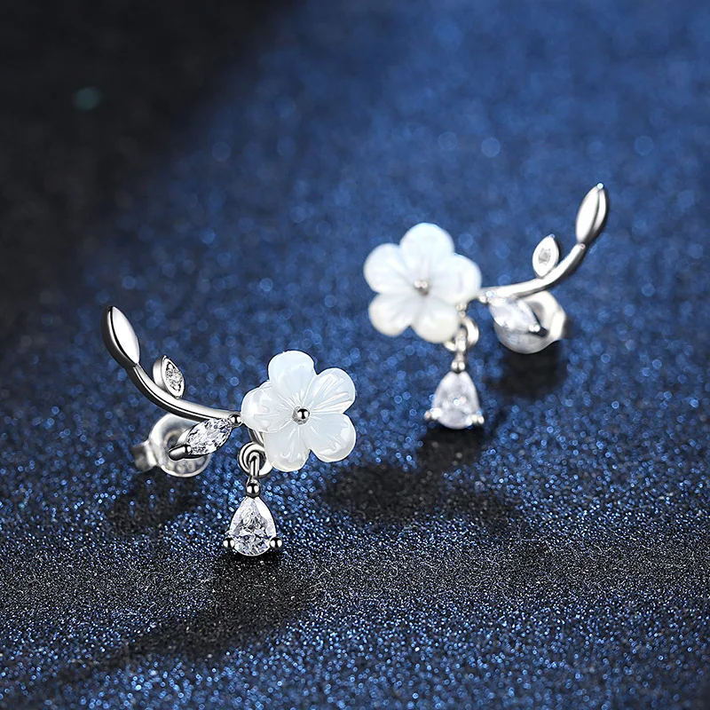 

Hot Sell Wholesale Fashion shiny crystal pearl flower 925 Sterling Silver Stud Earrings for Women Jewelry Gift