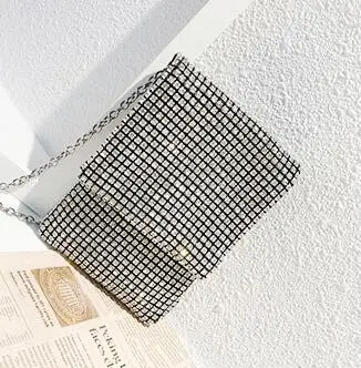 silver phone bag Маленькая сумка на плечо с блестящими бриллиантами, женская сумка-мессенджер на цепочке, летняя женская сумка через плечо с яркими стразами - Цвет: silver phone bag