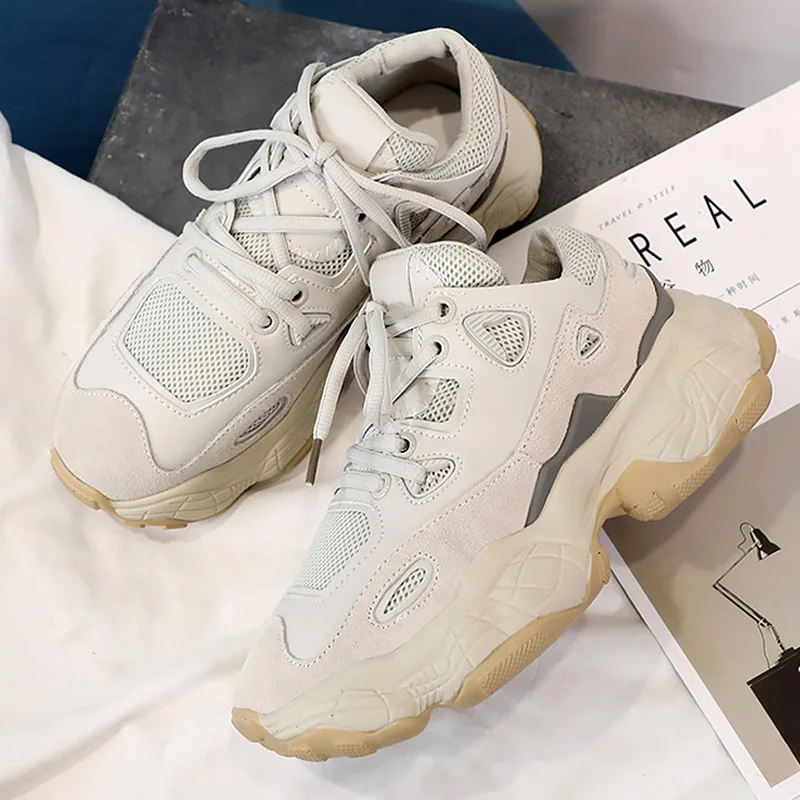 Beige Кроссовки на платформе; Бежевая обувь; Разноцветные Женские кроссовки из сетчатого материала на шнуровке; обувь для папы из искусственной кожи; удобная Массажная обувь; Zapatos de mujer - Цвет: Beige