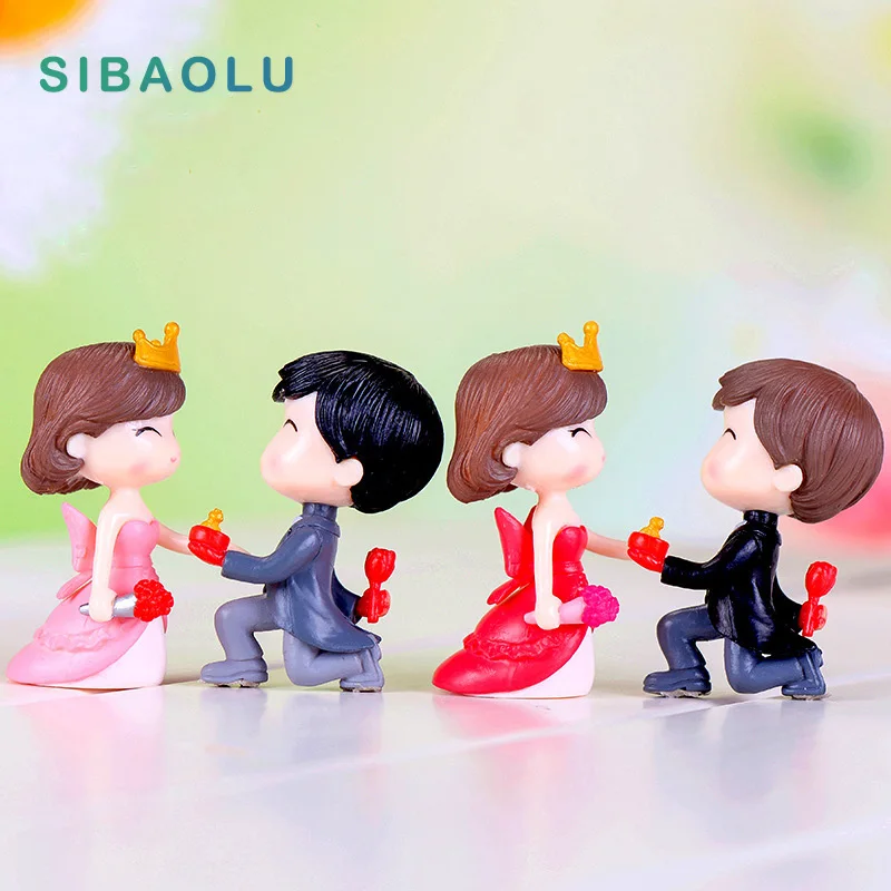 

Propose Marriage Lover Figurines Wedding Doll Miniatures Couple models Fairy home decor Garden home Decoration DIY accessories