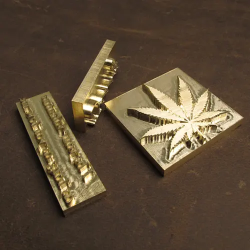 Новая популярная латунная штампованная железная форма с логотипом на заказ