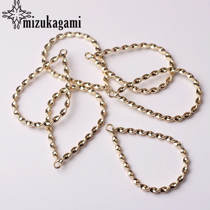 

Zinc Alloy Golden Hollow Distorted Spiral Water Drop Charms Pendant 33*51mm 6pcs/lot For DIY Jewelry Earrings Making Accessories