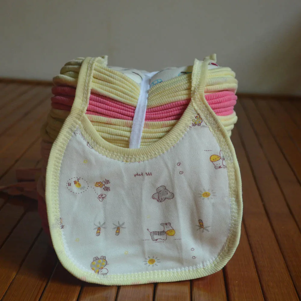 Цвет случайный Детские нагрудник с милыми рисунками для вытирания слюней