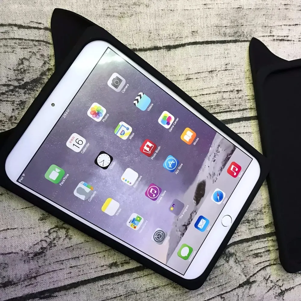 Мягкий силиконовый чехол для Apple iPad 2 3 4 5 6 / Air1 /mini с 3d изображением мультяшных