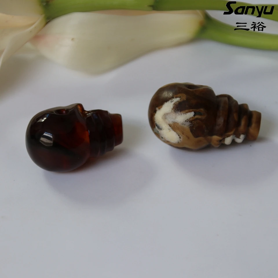 Череп головы три креста бисера + burmite Бирманский натуральный янтарь