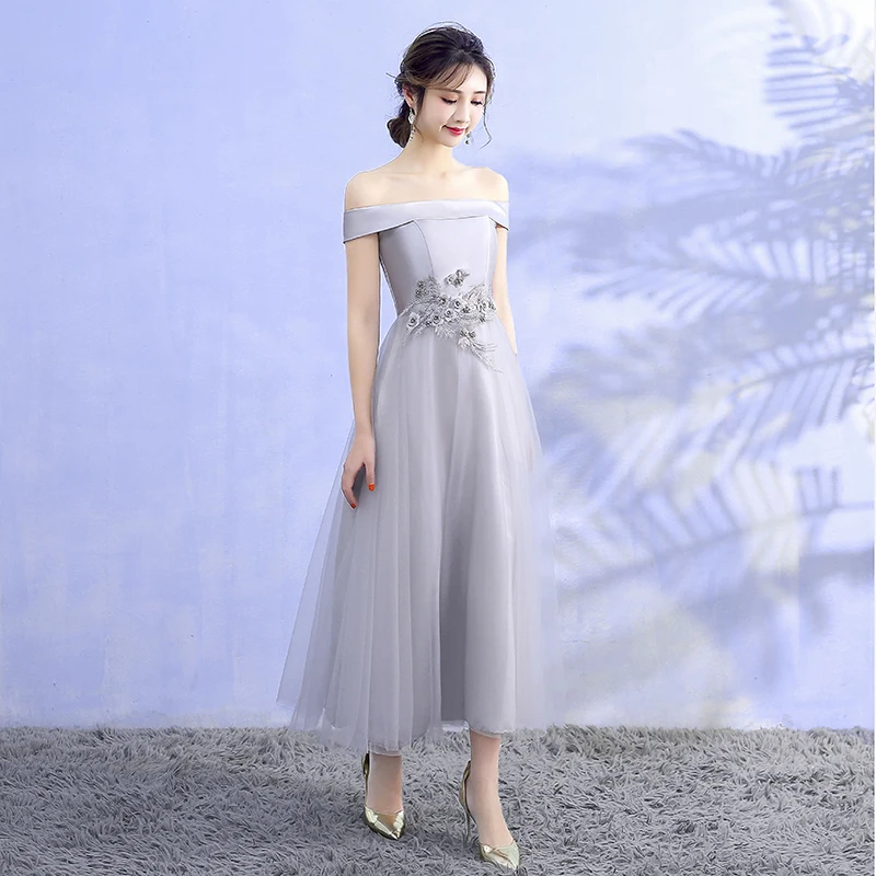 Атласное Платье-миди серого цвета с вышивкой Платья для подружек невесты