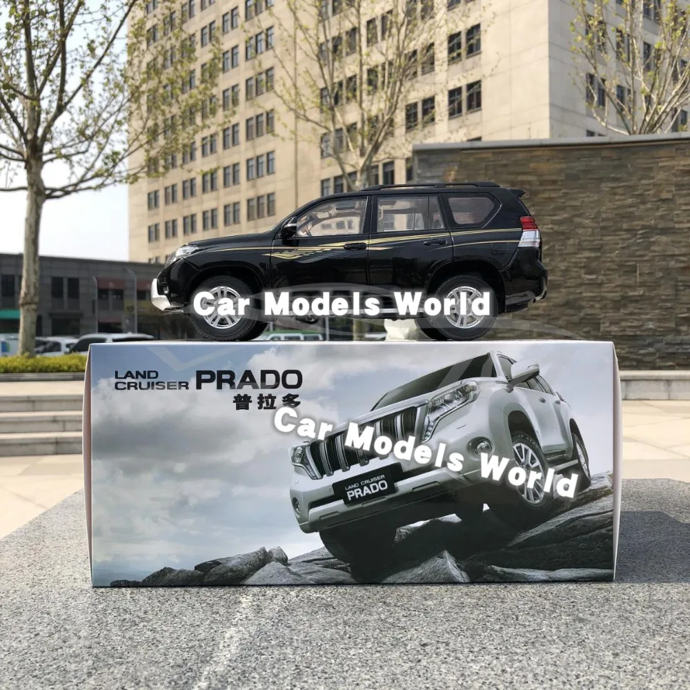 Литая под давлением модель автомобиля для Prado 1:18 (черный) + маленький подарок! |