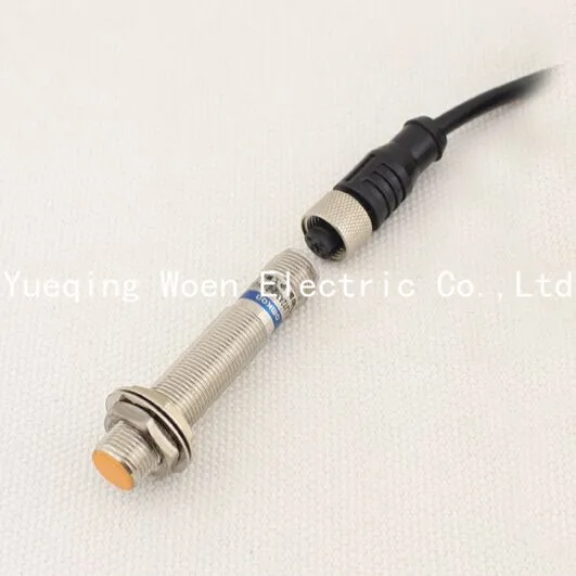 

LJ12A3-2-Z/CX-G M12 three-wire DC NPN normally open + normally closed proximity switch with aviation plug DC6-36V
