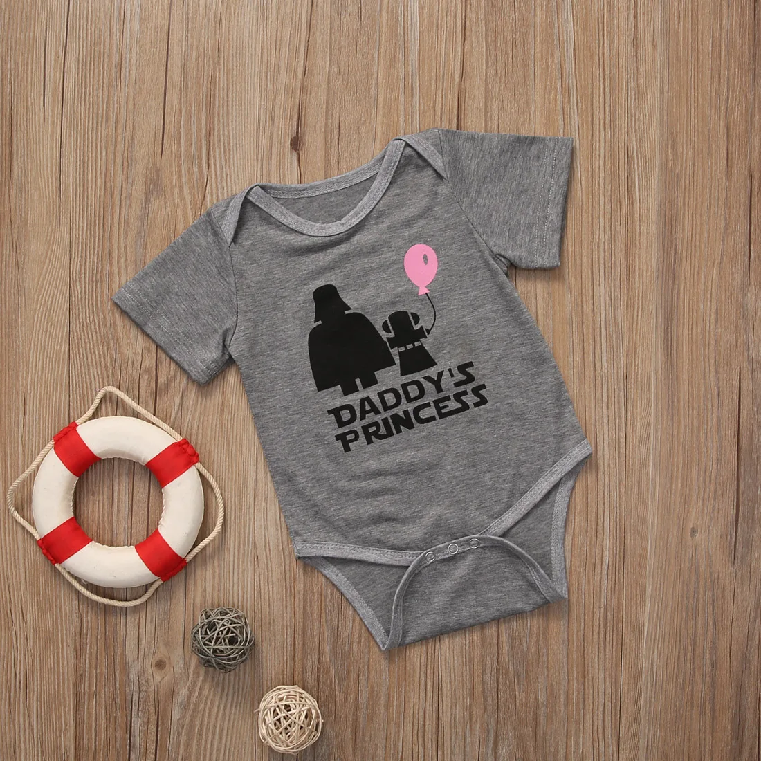 Боди для новорожденных девочек с принтом Звездные войны серый комбинезон летняя