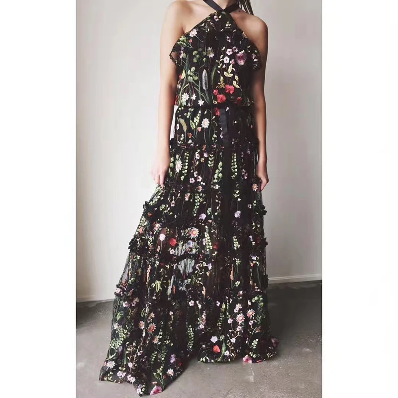 Лето Чешские Туника Dress Женщины 2017 Сексуальная Холтер Sheer Кружева Пляж Макси