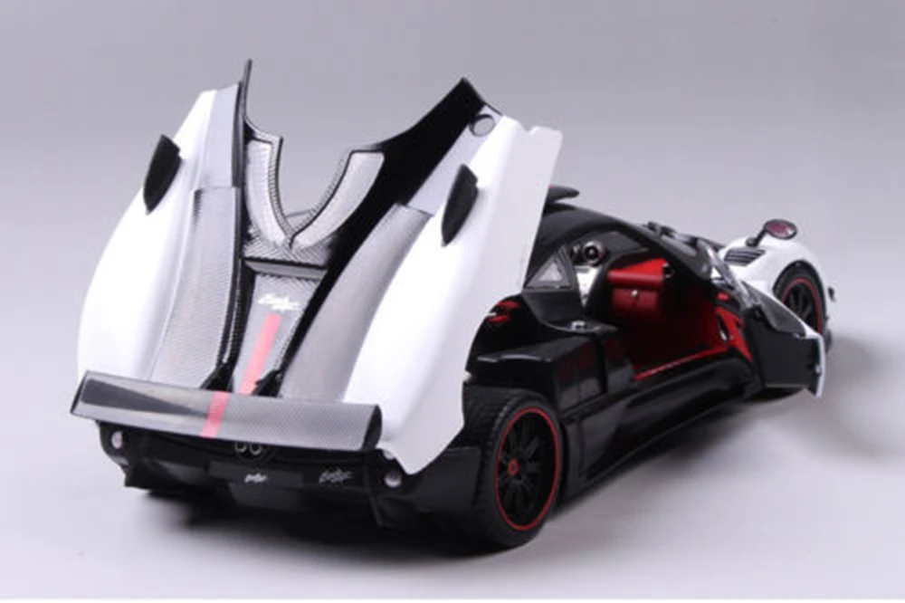1:18 весы для спортивной машины Pagani, Игрушечная модель автомобиля из искусственного сплава Huayra, литье под давлением, суперавтомобиль, модель, игрушки с оригинальной коробкой