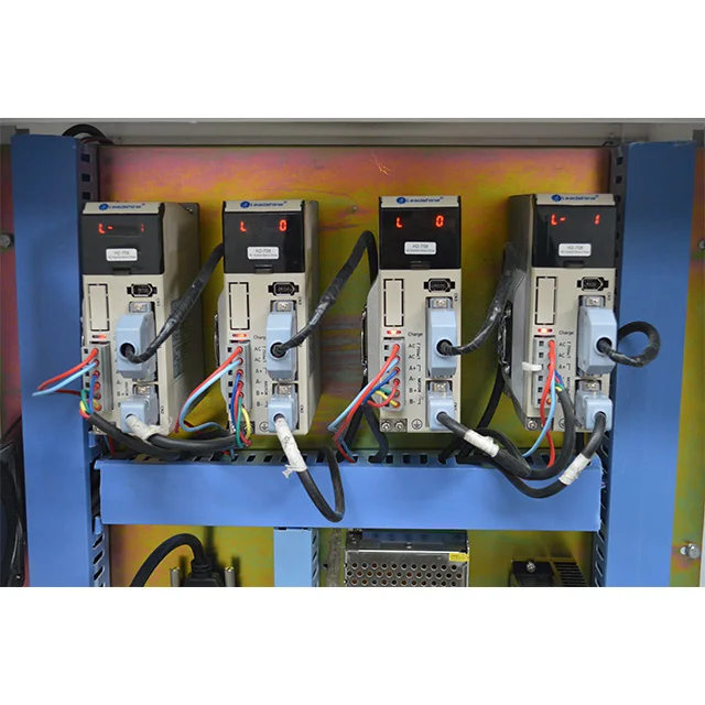 Дешевая высокоскоростная 3d машина для резки и фрезерования древесины 4 осевой