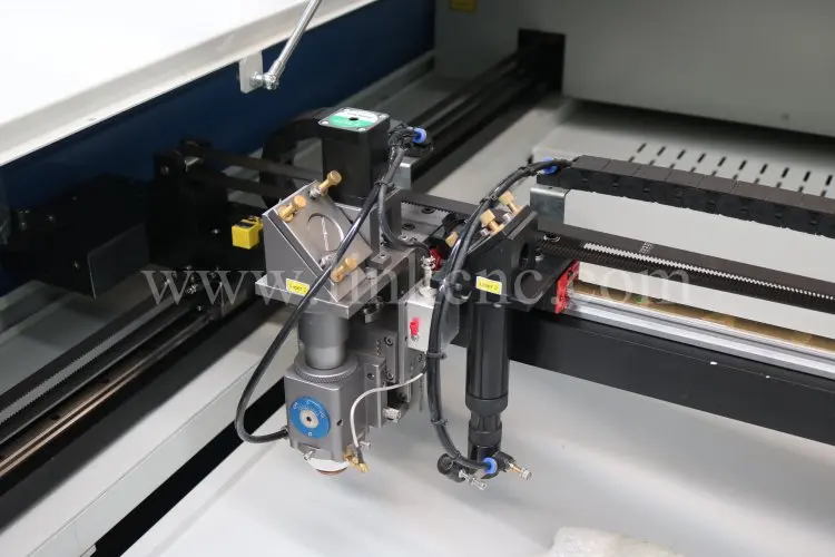 Высокая точность двойная головка 1390 лазерный резак для картона лазер co2 металла