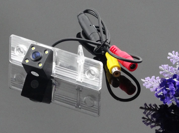 Оригинальная Автомобильная камера заднего вида + 4 светодиодных динамических