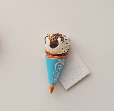 ice cream Еда моделирование холодильник магнит яйцо торт пиво пончики хлеб высокое качество - Цвет: ice cream