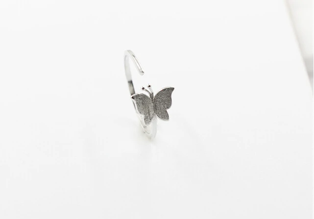 Женское кольцо с крыльями в виде бабочки простое из стерлингового серебра 925