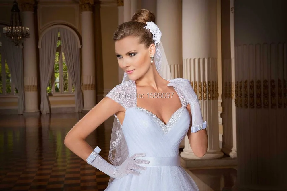 2015 Vestidos Noiva бальное платье свадебные платья милая тюль с бисером коротким рукавом