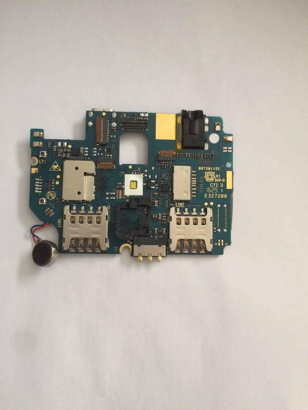 Материнская плата 1 ГБ ОЗУ + 8 Гб ПЗУ, материнская плата для телефона HT17 MTK6737 Четырехъядерный 4G 5,5 дюйма 1280x720, бесплатная доставка