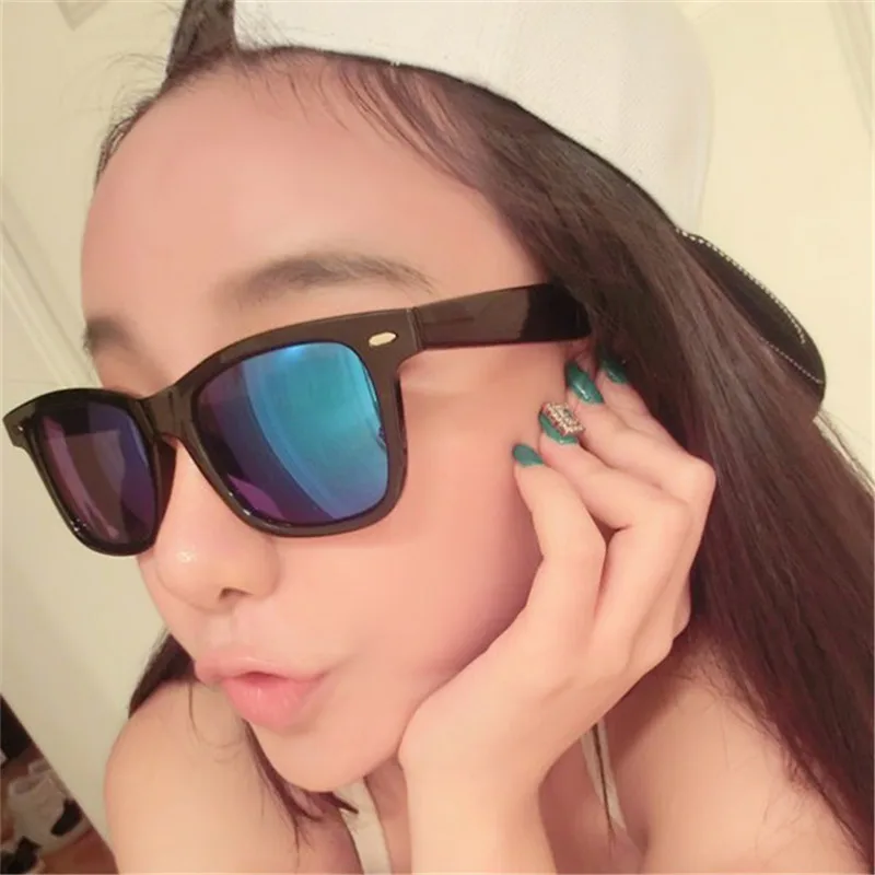 Солнцезащитные очки унисекс квадратные винтажные с заклепками металлические