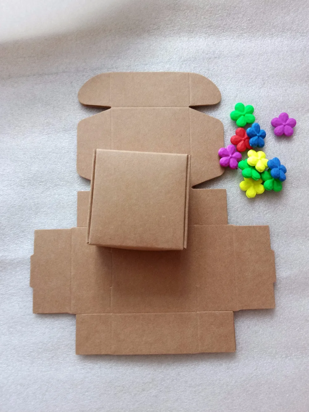 50 шт DIY крафт бумажная коробка подарочные коробки для свадебных сувениров день