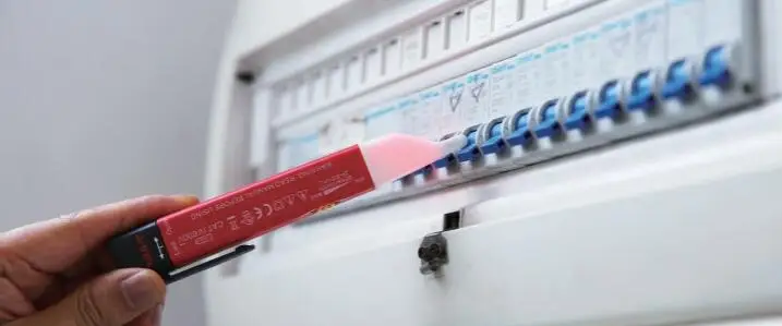 UNI-T UT12A UT12B UT12C AC Напряжение детектор 90V 1000V Бесконтактный Тесты ручка