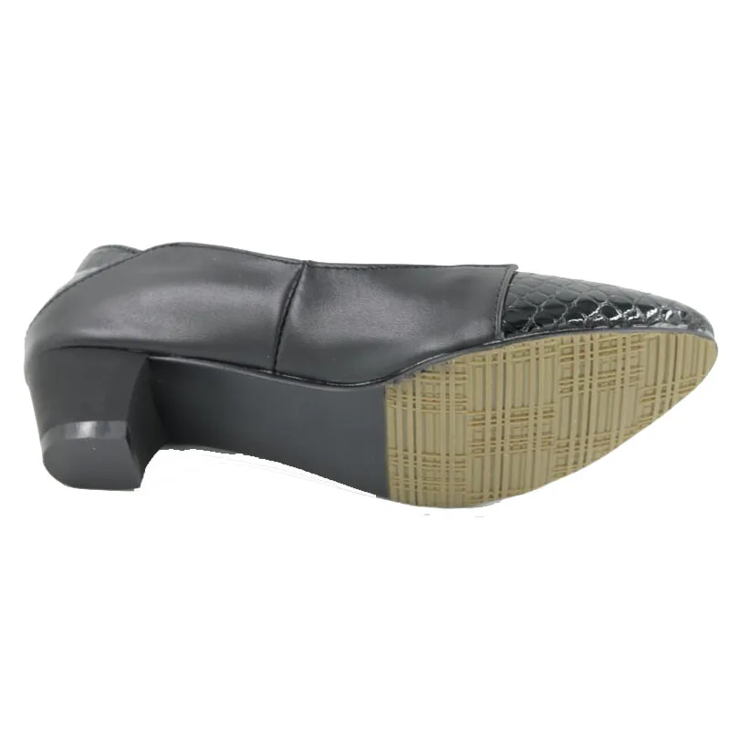 Женская офисная обувь из натуральной кожи на толстом каблуке средней высоты